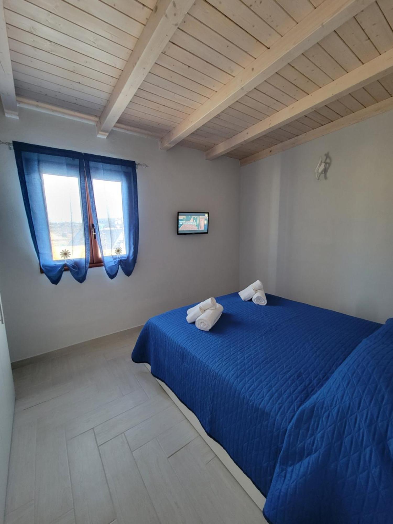 Appartamenti Vincenzo Lampedusa Exterior photo